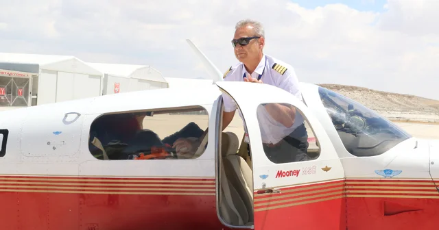 Tek motorlu uçakla dünya turuna çıkan pilot, kaza kırıma uğradı; 2 kişiye ulaşılmaya çalışılıyor Bayburt Haberleri
