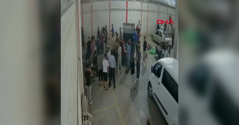Akraba pazarcılar arasında kavga! Polis biber gazıyla ayırabildi