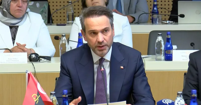 Bakan Bayraktar: TP ve maden şirketimizden oluşan bir heyeti, Angola ya göndereceğiz