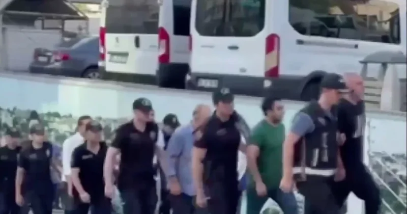 Yine o teşhir görüntüsü Sözcü Gazetesi