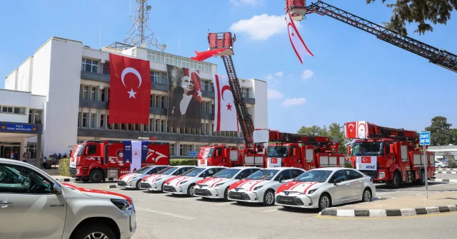 Türkiye KKTC ye polis ve itfaiye araçları hibe etti VİDEO İZLE
