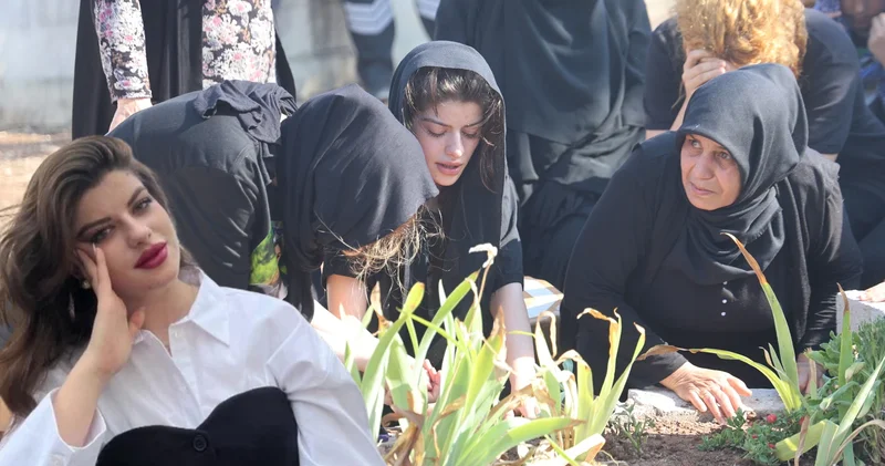 Vahşice öldürülen Ayşe Tokyaz ın ikizi kahreden detayı açıkladı