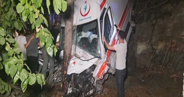 Hasta nakil ambulansı ile çarpışan kamyonetin şoförü gözaltında Bursa Haberleri