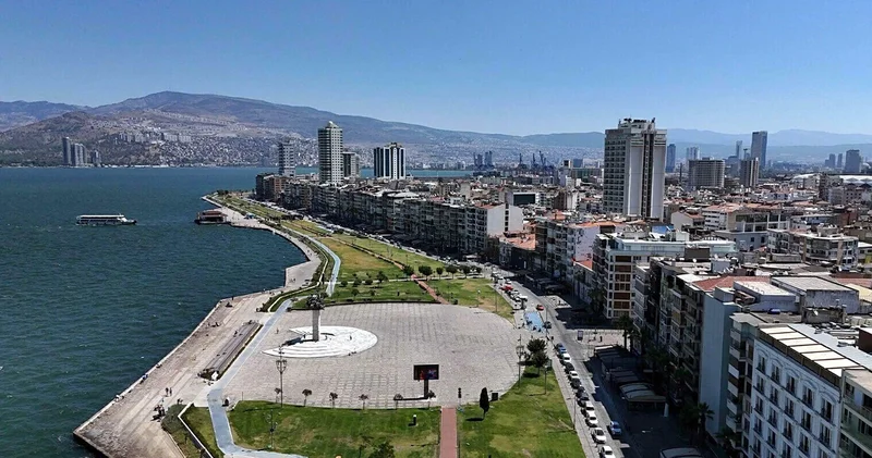 Tekirdağ ve Çeşme den sonra İzmir de de su kesintisi başlıyor