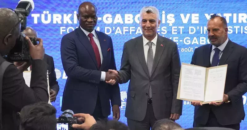 Bakan Bolat ile Gabon Cumhurbaşkanı Nguema görüşmesinde 3 yeni anlaşma imzalandı