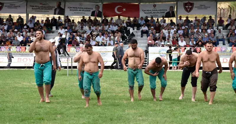 Doğanşar da 56 ncı Ahmet Ayık Karakucak Güreşleri coşkusu