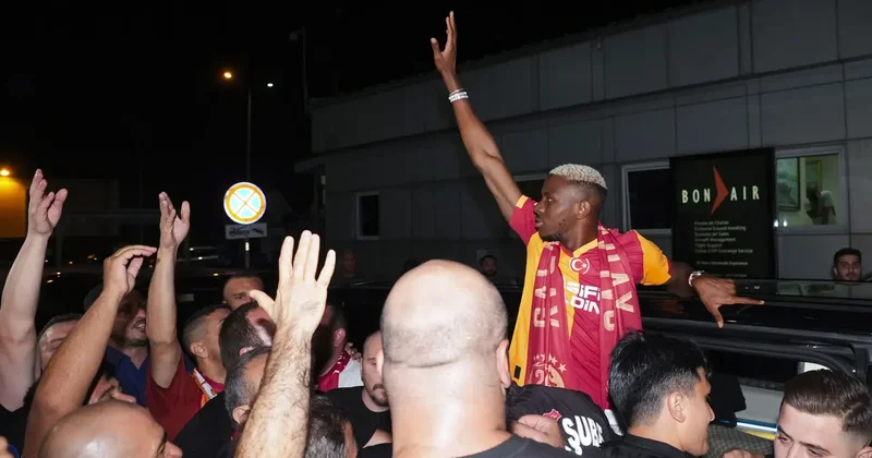Kimse Galatasaray kadar yükseğe çıkamadı! Osimhen transferiyle Avrupa da rekor...