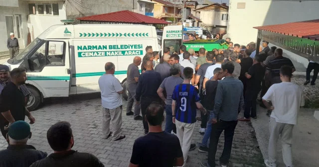 Erzurum da patoz makinesine kapılan kadın öldü: Mahalle mezarlığına defnedildi Gündem Haberleri