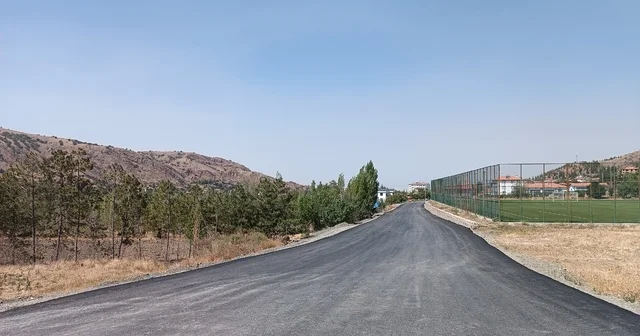 Uğurludağ da 1600 metre sıcak asfalt serildi Çorum Haberleri