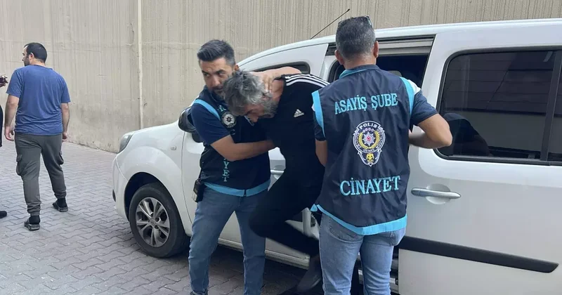 Dehşete düşüren görüntü: Talihsiz adam eşinin yanında öldürüldü