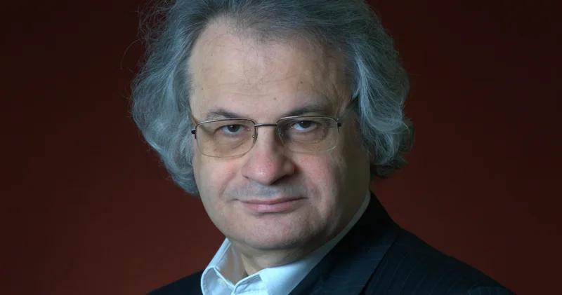 Raydan çıkan insanlığa seslenen Amin Maalouf un hala umudu var