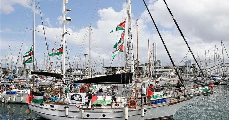 BM den Gazze ablukasını kırmaya çalışan Sumud Filosu na destek