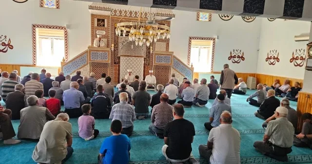 Mevlid i Şerif okumanın dinî hükmü nedir? Dini Bilgiler