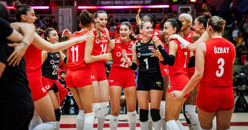 FİLENİN SULTANLARI ÇEYREK FİNAL MAÇI TARİHİ: Türkiye ABD voleybol maçı ne zaman, saat kaçta? 2025 Dünya Şampiyonası Türkiye ABD voleybol maçı hangi kanalda?