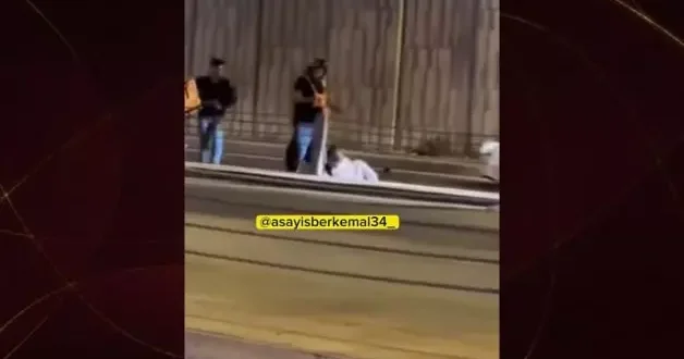 Trafikteki kavgada kafasında kask kırılan sürücü Oğlum ben yıkılmam sözleri dikkat çekti