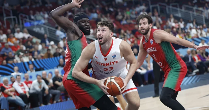 EuroBasket te dev karşılaşma! A Milli Erkek Basketbol Takımı, grup liderliği için Sırbistan karşısında!