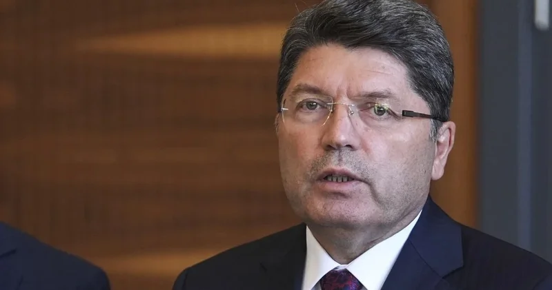 CHP İstanbul İl Kongresi nin iptal edilmesi... Bakan Tunç tan açıklama geldi