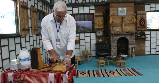 Trabzon Günleri nde tenekede mısır ekmeği tanıtıldı Trabzon Haberleri