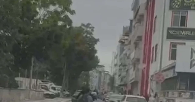 Çanakkale de trafiği tehlikeye atan motosikletli yakalandı Çanakkale Haberleri
