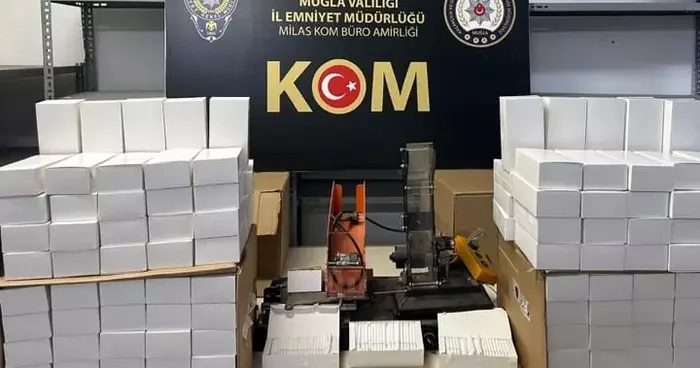 Muğla da tütün mamulleri kaçakçılığı operasyonunda 11 zanlı yakalandı