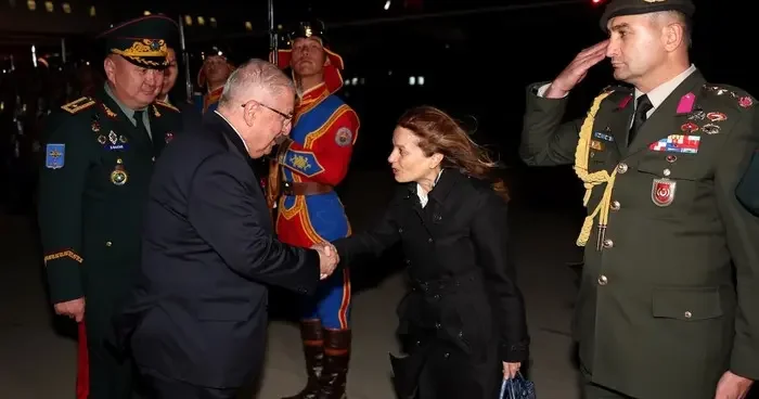 Milli Savunma Bakanı Güler, Moğolistan da resmi törenle karşılandı