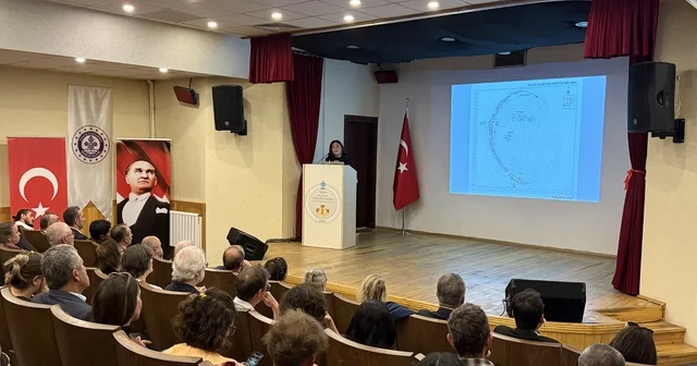 Burdur da Hacılar Büyük Höyük ile ilgili konferans düzenlendi Burdur Haberleri