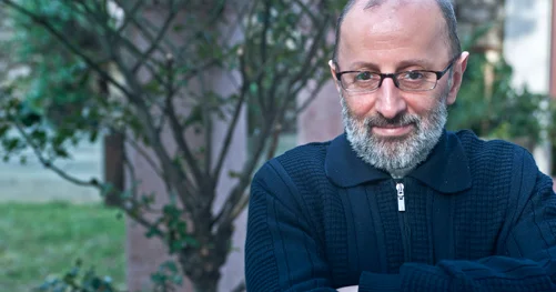 Patrikhane tarafından ruhani görevinden tardedilen Zakeos Ohanyan dan açıklama: Tek çürük elma ben miyim? Agos