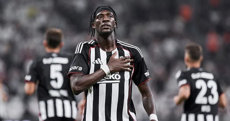 Beşiktaş ta Abraham belirsizliği sürüyor!