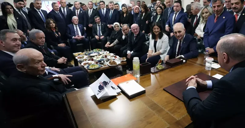 Müsavat Dervişoğlu: Sayın Cumhurbaşkanı yla da Bütün Siyasi Partilerin Genel Başkanlarıyla da Medeni Sınırlar İçerisinde Elbette Ki Görüşürüm