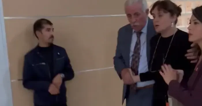Mattia Ahmet Minguzzi davasında gerginlik! Annenin üzerine yürüdüler, duruşmaya ara verildi