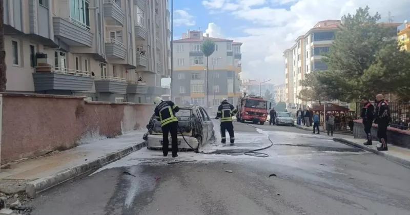 Çorum’da öfkeli kadın, eşinin otomobilini ateşe verdi