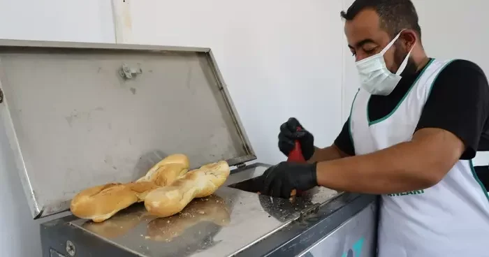Şanlıurfa da organik atıklar hayvanlar için mamaya dönüştürülüyor