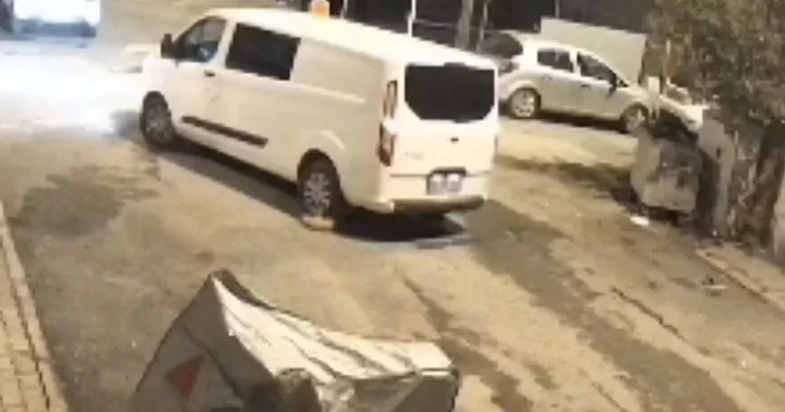 Tepki çeken görüntü: Kediyi ezip kaçtı