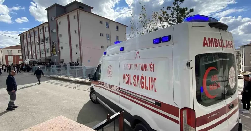 Okula yapılan sipariş ortalığı karıştırdı! Hepsi soluğu hastanede aldı