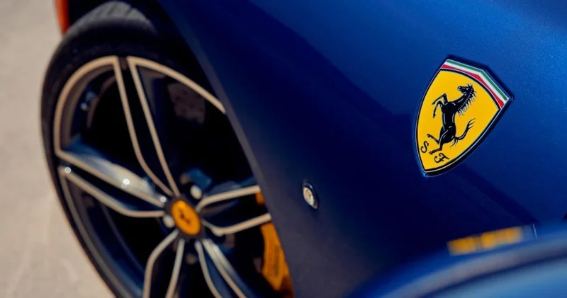 Tarihin ilk elektrikli Ferrari si yollara çıktı