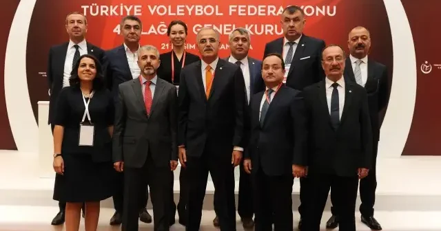 TVF ile Mercedes Benz arasındaki sponsorluk yenileme anlaşmasının imza töreni yapıldı Voleybol Haberleri