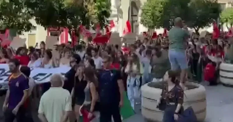 İspanya da binlerce kişi İsrail i protesto etti