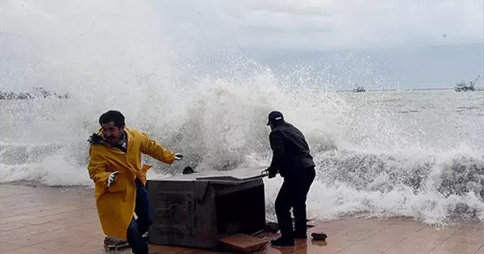 Rüzgar çok sert esecek: Fırtına kapıda! Meteorolojiden uyarı yağdı