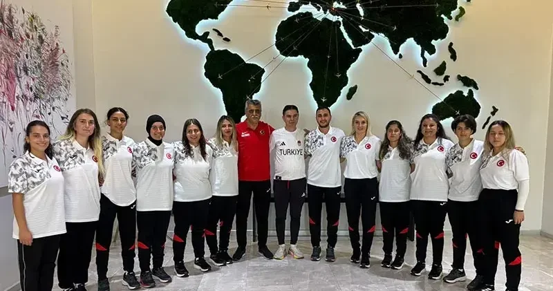 Görme Engelliler Kadın Futbol Milli Takımı, Dünya Şampiyonası için Hindistan’da