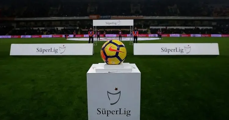 59 yabancı hakem Süper Lig de görev aldı ama bir isim 8 maça atandı