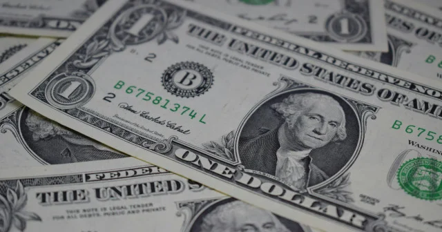 3 Haziran Dolar/TL ne kadar? Dolar yükselişi sürecek mi? Mayıs enflasyonu, Fed kararı ve istihdam verileri ne söylüyor? Ekonomi Haberleri