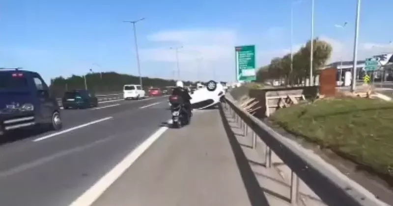 Sancaktepe de otomobil takla attı; araçtakiler yardıma koşanlara hakaret etti