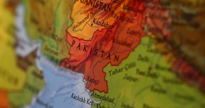 Pakistan da güvenlik güçleri 7 militanı etkisiz hale getirdi