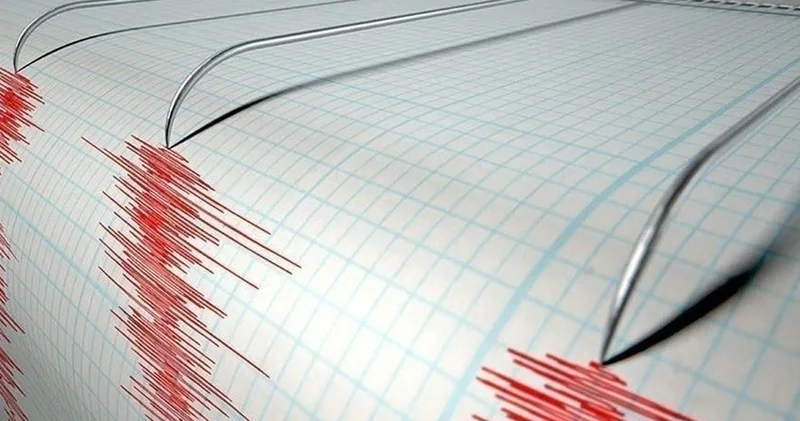 Deprem paniğinin ardından 200 den fazla mahkum firar etti