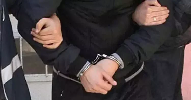 İstanbul da 14 yaşındaki çocuğu taciz ettiği öne sürülen şüpheli yakalandı