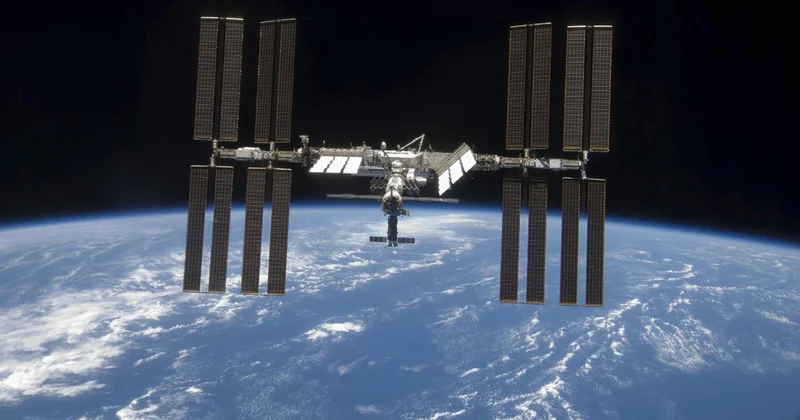 Roscosmos, Rusya’da geliştirilen yapay zeka modelini uzaya gönderecek