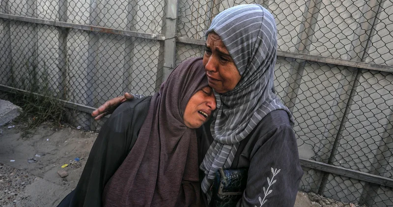 İsrail 8 günde insani yardım bekleyen 102 Filistinliyi öldürdü