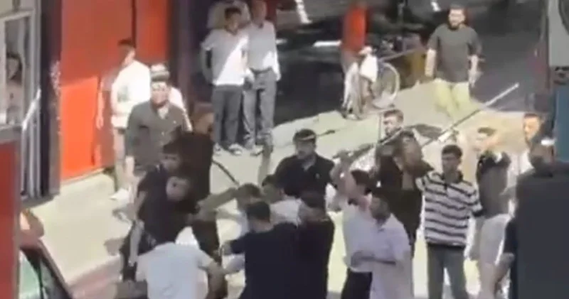 Şırnak ta taşlı sopalı kavgaya polisten müdahale