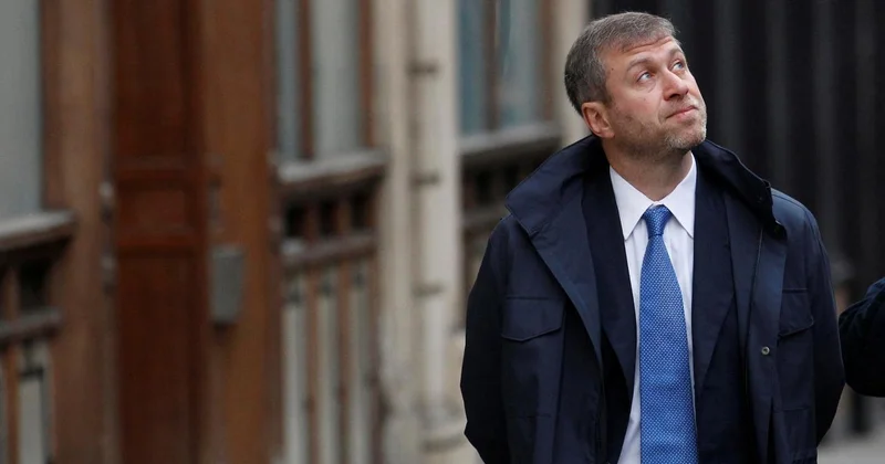 İngiltere, Abramovich i Chelsea satışı gelirinin Ukrayna ya aktarılması için dava etmekle tehdit etti
