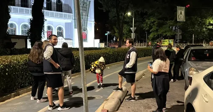 Muğla daki depremde acı haber! 14 yaşındaki Afranur Günlü hayatını kaybetti, yaralılar var
